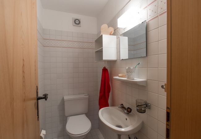 Ferienwohnung in Scuol - Chasa Praem: Renovierte 4.5 Zimmer Ferienwohnung in Scuol sot Ferienwohnung in Scuol - Chasa Praem: Renovierte 4.5 Zimmer Ferienwohnung in Scuol sot