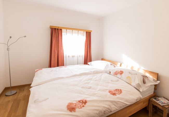Ferienwohnung in Scuol - Chasa Praem: Renovierte 4.5 Zimmer Ferienwohnung in Scuol sot Ferienwohnung in Scuol - Chasa Praem: Renovierte 4.5 Zimmer Ferienwohnung in Scuol sot
