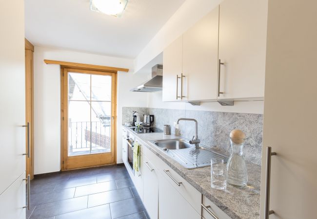 Ferienwohnung in Scuol - Chasa Praem: Renovierte 4.5 Zimmer Ferienwohnung in Scuol sot Ferienwohnung in Scuol - Chasa Praem: Renovierte 4.5 Zimmer Ferienwohnung in Scuol sot