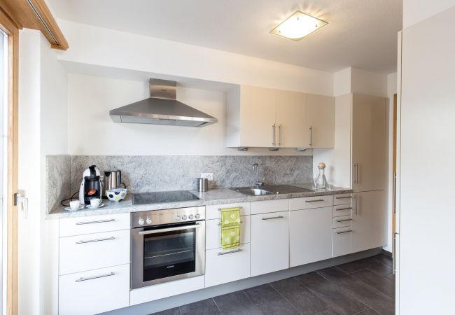 Ferienwohnung in Scuol - Chasa Praem: Renovierte 4.5 Zimmer Ferienwohnung in Scuol sot Ferienwohnung in Scuol - Chasa Praem: Renovierte 4.5 Zimmer Ferienwohnung in Scuol sot