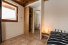Ferienwohnung in Tarasp - Chasa La Tschuffa: Exklusives Haus mit 4.5-Zimmer Maisonette am Fusse des Schloss Tarasp Ferienwohnung in Tarasp - Chasa La Tschuffa: Exklusives Haus mit 4.5-Zimmer Maisonette am Fusse des Schloss Tarasp