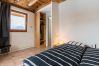 Ferienwohnung in Tarasp - Chasa La Tschuffa: Exklusives Haus mit 4.5-Zimmer Maisonette am Fusse des Schloss Tarasp Ferienwohnung in Tarasp - Chasa La Tschuffa: Exklusives Haus mit 4.5-Zimmer Maisonette am Fusse des Schloss Tarasp