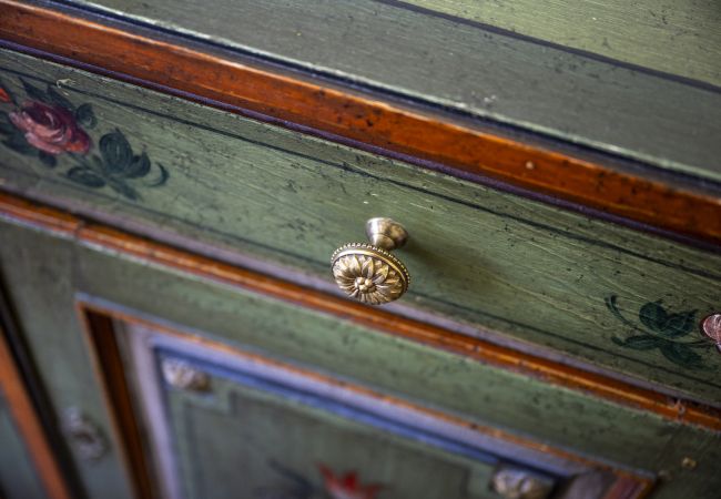 Ferienwohnung in Scuol - Brentschpark Nr. 33: Charmant renovierte 2.5-Zimmerwohnung im ruhig gelegenem Brentschpark Ferienwohnung in Scuol - Brentschpark Nr. 33: Charmant renovierte 2.5-Zimmerwohnung im ruhig gelegenem Brentschpark