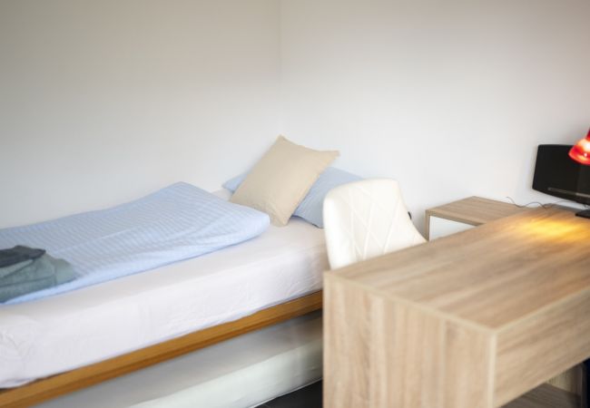 Ferienwohnung in Scuol - Chasa Emerita: Moderne 3 1/2-Zimmer Terrassenwohnung mit Panoramablick Ferienwohnung in Scuol - Chasa Emerita: Moderne 3 1/2-Zimmer Terrassenwohnung mit Panoramablick