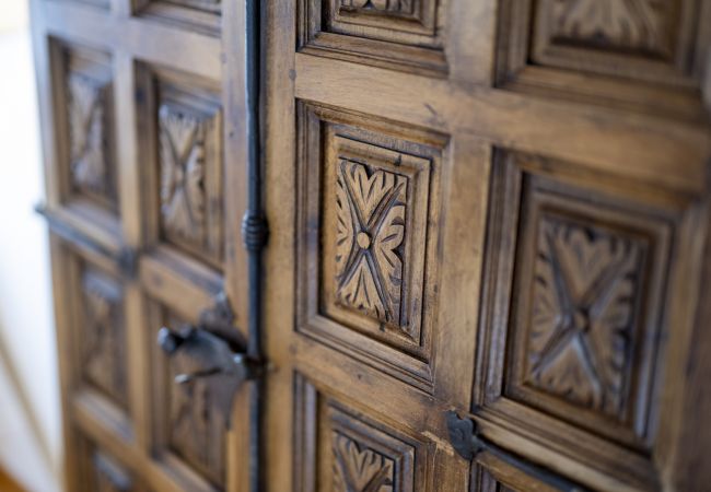 Ferienwohnung in Sent - Chasa Scaletta: Grosse Maisonettewohnung mit viel Charme mitten in Sent Ferienwohnung in Sent - Chasa Scaletta: Grosse Maisonettewohnung mit viel Charme mitten in Sent