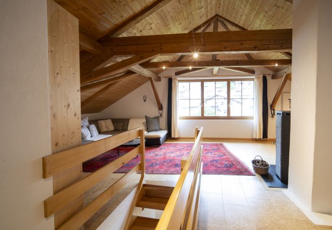 Ferienwohnung in Sent - Chasa Scaletta: Grosse Maisonettewohnung mit viel Charme mitten in Sent Ferienwohnung in Sent - Chasa Scaletta: Grosse Maisonettewohnung mit viel Charme mitten in Sent