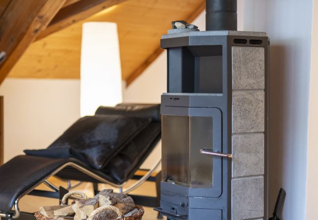 Ferienwohnung in Sent - Chasa Scaletta: Grosse Maisonettewohnung mit viel Charme mitten in Sent Ferienwohnung in Sent - Chasa Scaletta: Grosse Maisonettewohnung mit viel Charme mitten in Sent