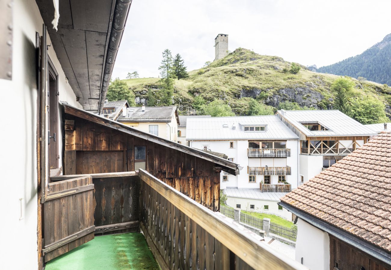 Ferienhaus in Ardez - CHASA BRÖL: ENGADINER FERIENHAUS MITTTEN IM IDYLLISCHEN ARDEZ 