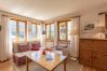 Ferienwohnung in Scuol - Chasa Val 735: Ruhige 3 ½-Zimmerwohnung mit Terrasse und Aussicht auf den Nationalpark Ferienwohnung in Scuol - Chasa Val 735: Ruhige 3 ½-Zimmerwohnung mit Terrasse und Aussicht auf den Nationalpark