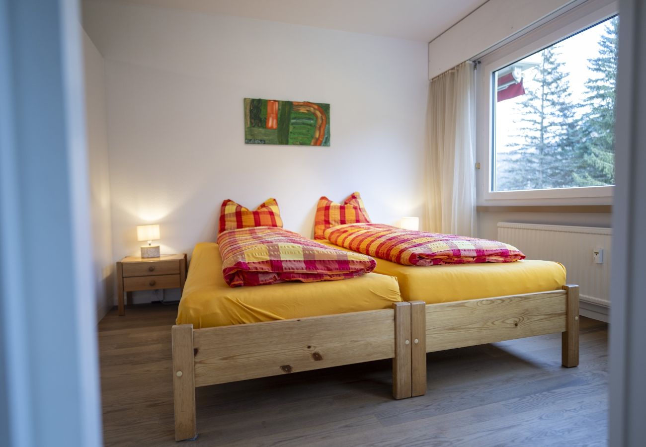 Ferienwohnung in Scuol - 2 1/2-Zimmer-Wohnung im Brentschpark C 96