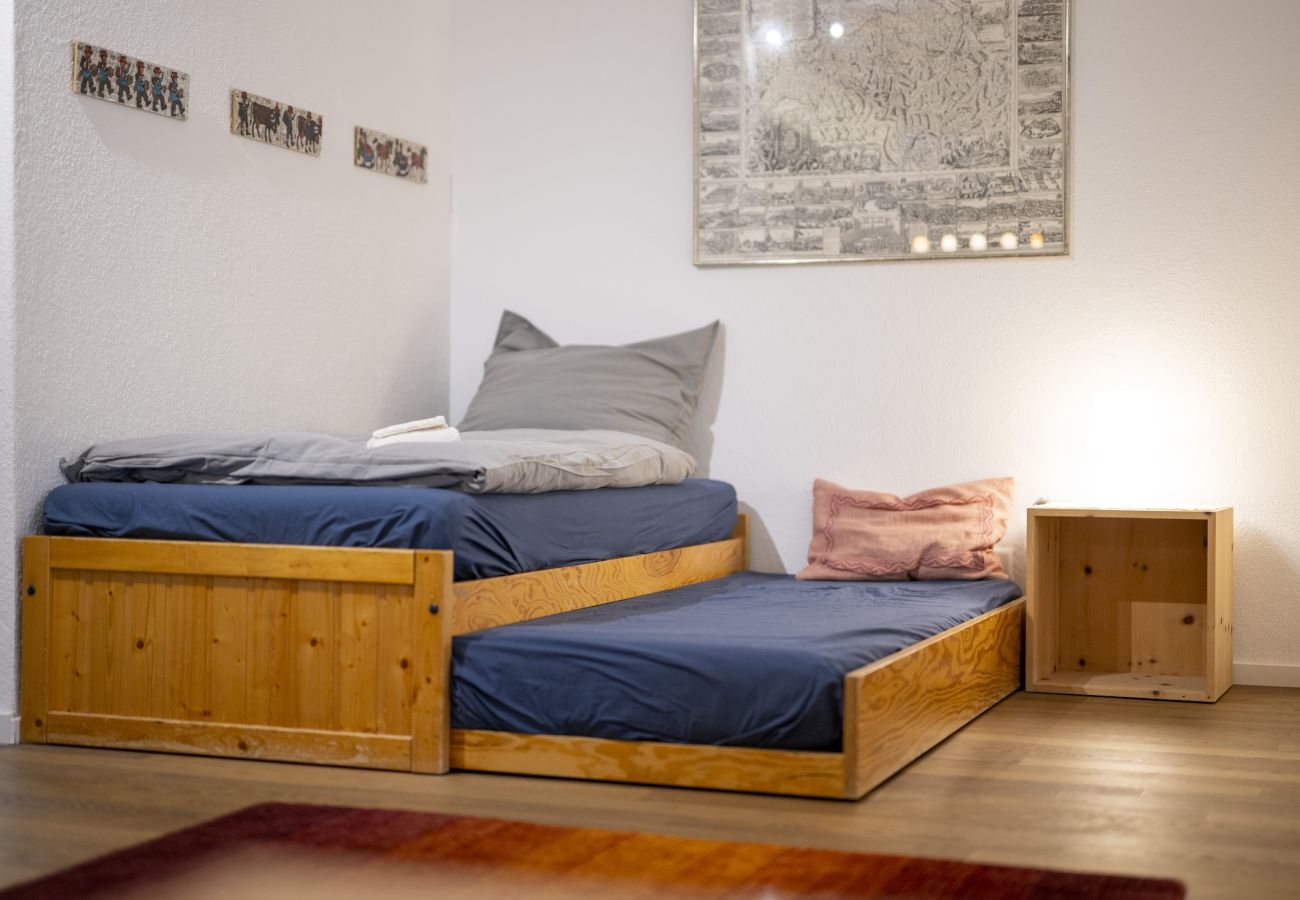 Ferienwohnung in Scuol - 2 1/2-Zimmer-Wohnung im Brentschpark C 96