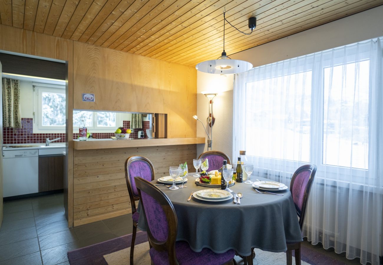 Ferienwohnung in Scuol - BRENTSCHPARK 13: GEMÜTLICHE 2.5-ZIMMERWOHNUNG IN SCUOL