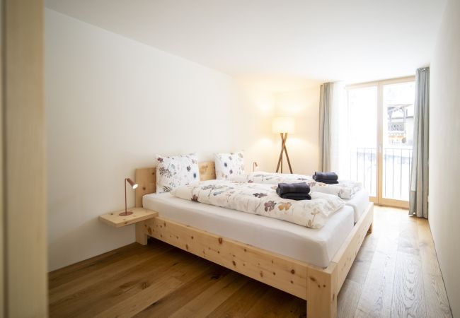 Ferienwohnung in Scuol - Chasa Punt: Aussergewöhnliche 5 ½-Zimmerwohnung im historischen Dorfkern Ferienwohnung in Scuol - Chasa Punt: Aussergewöhnliche 5 ½-Zimmerwohnung im historischen Dorfkern