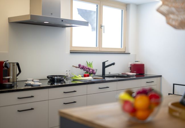Ferienwohnung in Scuol - Chasa Punt: Aussergewöhnliche 5 ½-Zimmerwohnung im historischen Dorfkern Ferienwohnung in Scuol - Chasa Punt: Aussergewöhnliche 5 ½-Zimmerwohnung im historischen Dorfkern