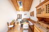 Ferienhaus in Scuol - Chasa Mayer: Zentrale 5 ½-Zimmerwohnung im historischen Dorfkern Scuol Sura Ferienhaus in Scuol - Chasa Mayer: Zentrale 5 ½-Zimmerwohnung im historischen Dorfkern Scuol Sura