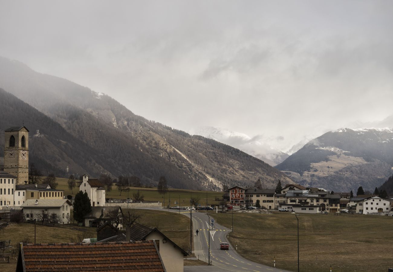 Ferienwohnung in Müstair - Chasa Helvetia Trai: Neu gebaute 3,5 Zimmer Ferienwohnung mit exklusivem Hotelservice