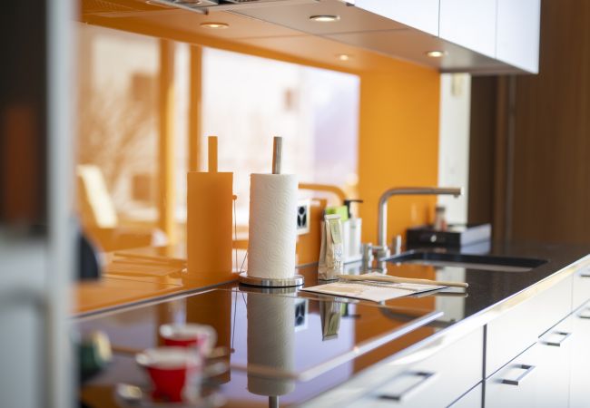 Ferienwohnung in Guarda - Chasa Arpiglia: Moderne 2.5-Zimmer-Wohnung auf der Sonnenterrasse in Guarda Ferienwohnung in Guarda - Chasa Arpiglia: Moderne 2.5-Zimmer-Wohnung auf der Sonnenterrasse in Guarda