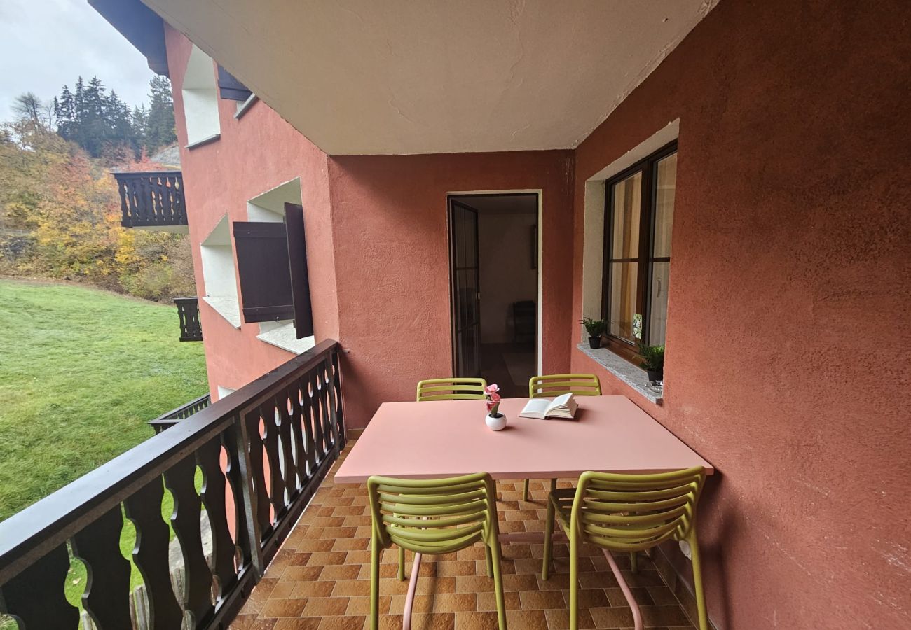 Ferienwohnung in Vulpera - Chasa Valbernard 4302: Hochwertig renovierte 4½-Zimmerwohnung gleich beim Golfplatz