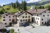 Ferienwohnung in Tarasp - Suot Chastè Tarasp - Authentisches Engadiner Haus mit 6.5-Zimmer am Fusse des Schloss Tarasp