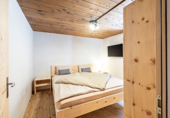 Ferienwohnung in Ardez - Chasa Ustarea Spluga Wohnung Ferienwohnung in Ardez - Chasa Ustarea Spluga Wohnung
