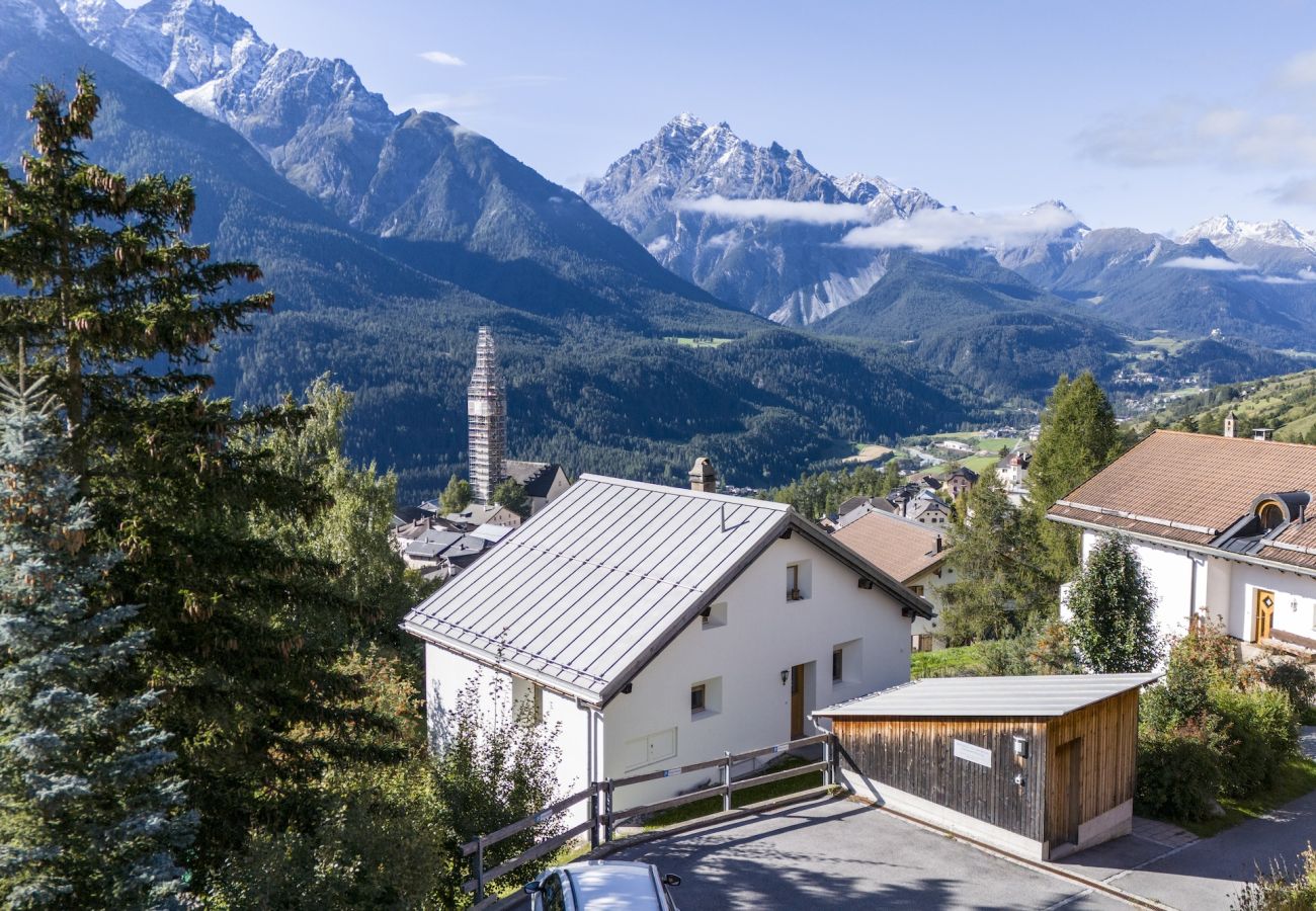 Ferienwohnung in Sent - CHASA ARQUINT EG - Ideal gelegene, gemütliche 2.5 Zimmerwohnung mit Aussicht im Sent