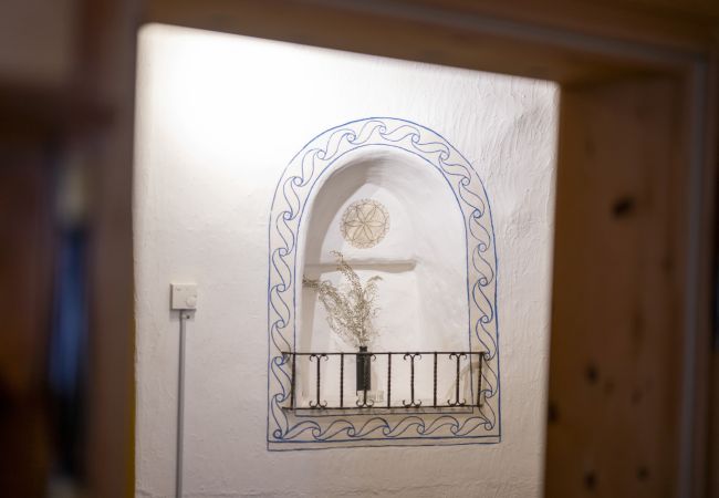 Ferienhaus in Scuol - San Geer Sains: Charmantes 5.5-Zimmer-Haus im alten Dorfteil von Scuol Ferienhaus in Scuol - San Geer Sains: Charmantes 5.5-Zimmer-Haus im alten Dorfteil von Scuol