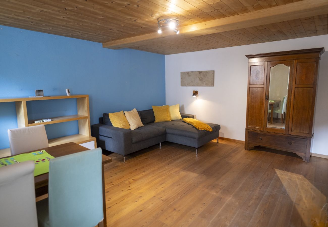 Ferienwohnung in Scuol - San Geer Sains - Charmantes 4.5 Haus im alten Dorfteil