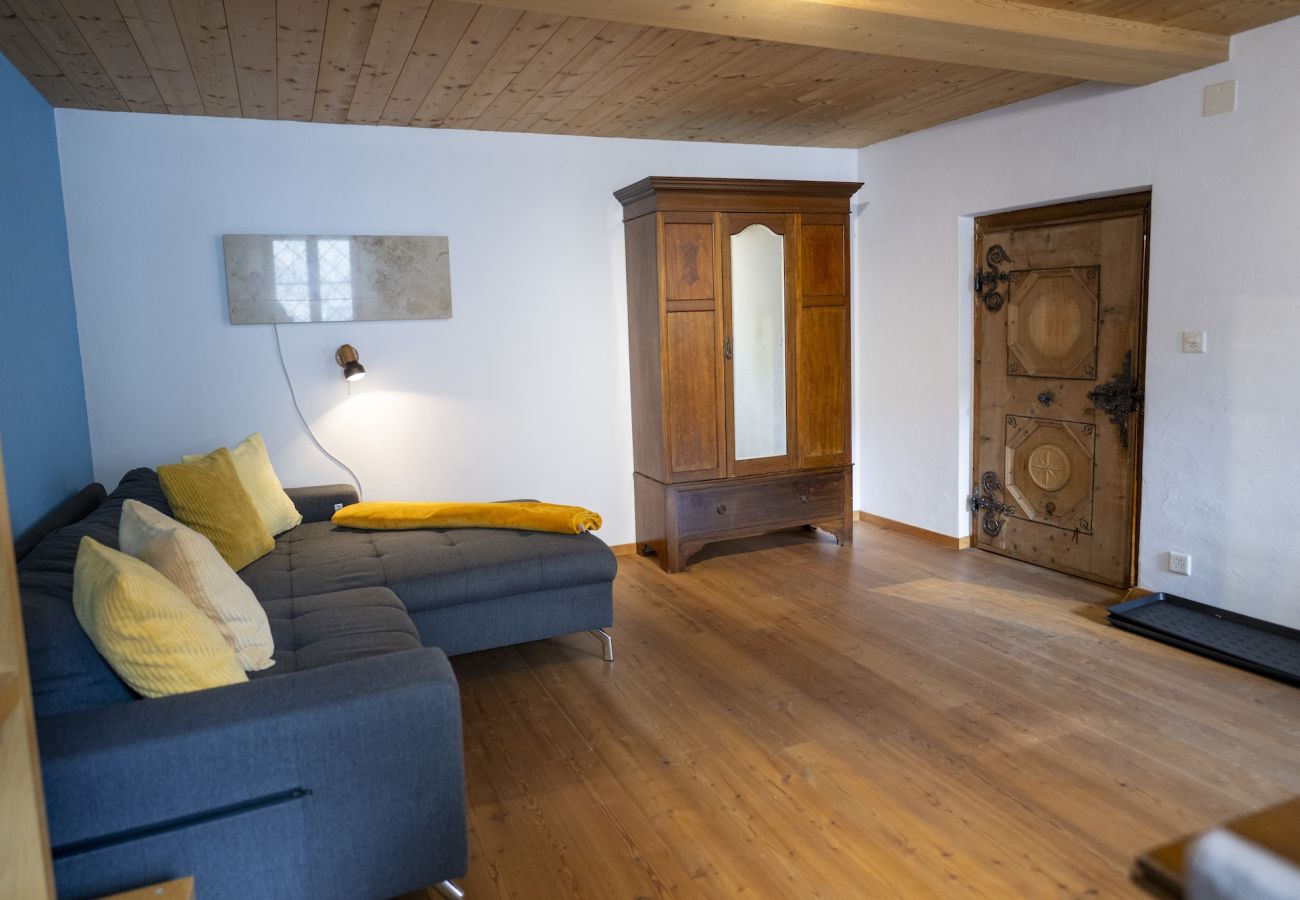 Ferienwohnung in Scuol - San Geer Sains - Charmantes 4.5 Haus im alten Dorfteil