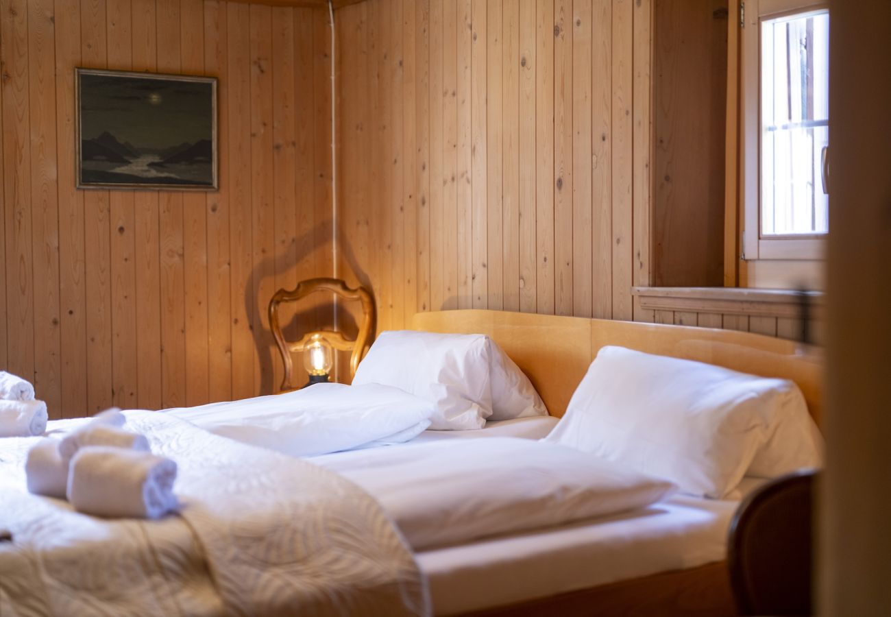 Ferienwohnung in Scuol - San Geer Sains - Charmantes 4.5 Haus im alten Dorfteil