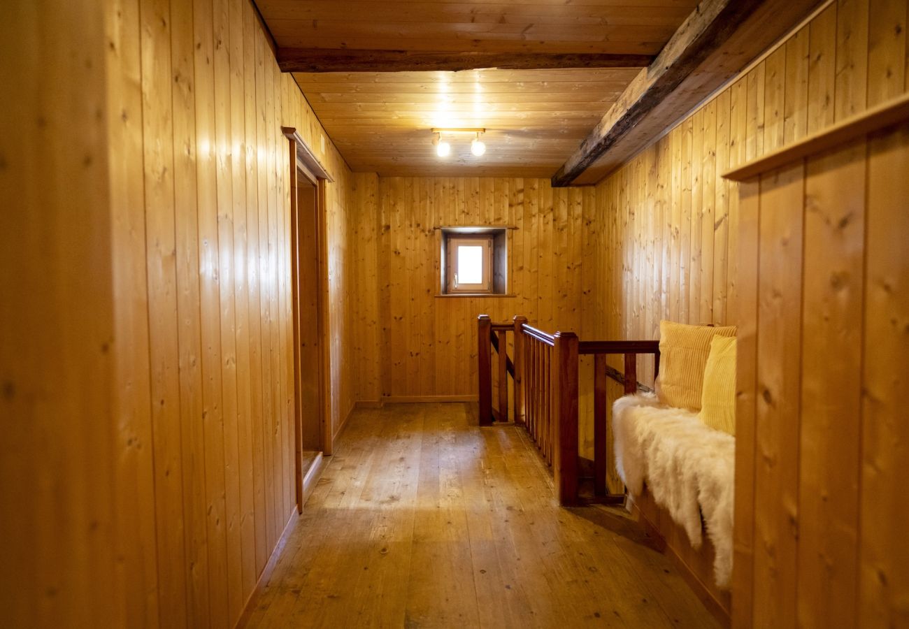 Ferienwohnung in Scuol - San Geer Sains - Charmantes 4.5 Haus im alten Dorfteil