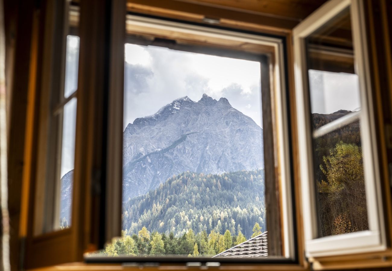 Ferienwohnung in Scuol - San Geer Sains - Charmantes 4.5 Haus im alten Dorfteil