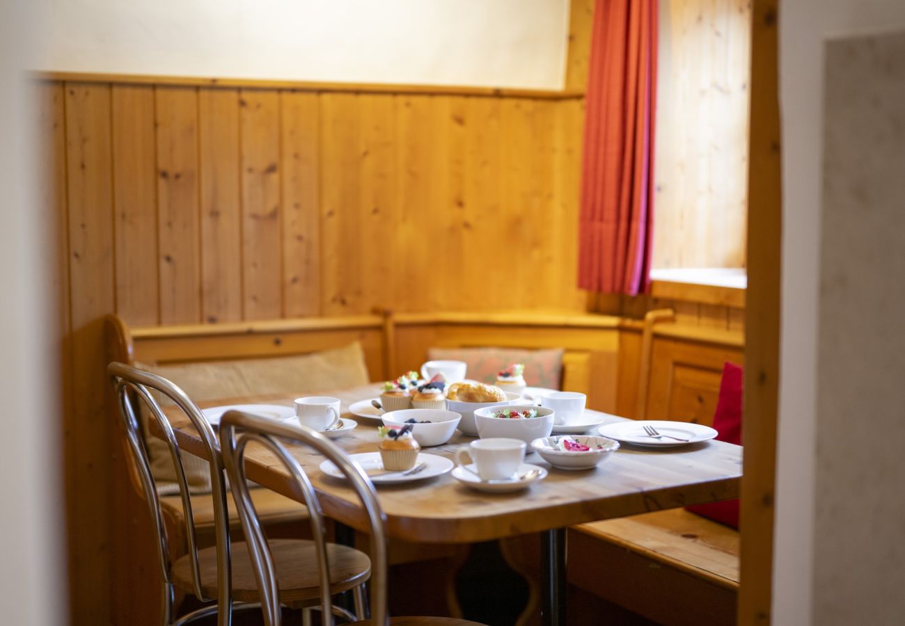 Ferienwohnung in Scuol - San Geer Sains - Charmantes 4.5 Haus im alten Dorfteil