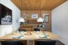 Ferienwohnung in Scuol - Brentschpark Nr. 73: Grosszügige und helle 3.5-Zimmerwohnung im ruhig gelegenem Brentschpark Ferienwohnung in Scuol - Brentschpark Nr. 73: Grosszügige und helle 3.5-Zimmerwohnung im ruhig gelegenem Brentschpark