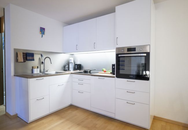 Ferienwohnung in Scuol - Chasa Serras Reitberger: 3.5-Zimmerwohnung bei Loipe & Skibushaltestelle Ferienwohnung in Scuol - Chasa Serras Reitberger: 3.5-Zimmerwohnung bei Loipe & Skibushaltestelle