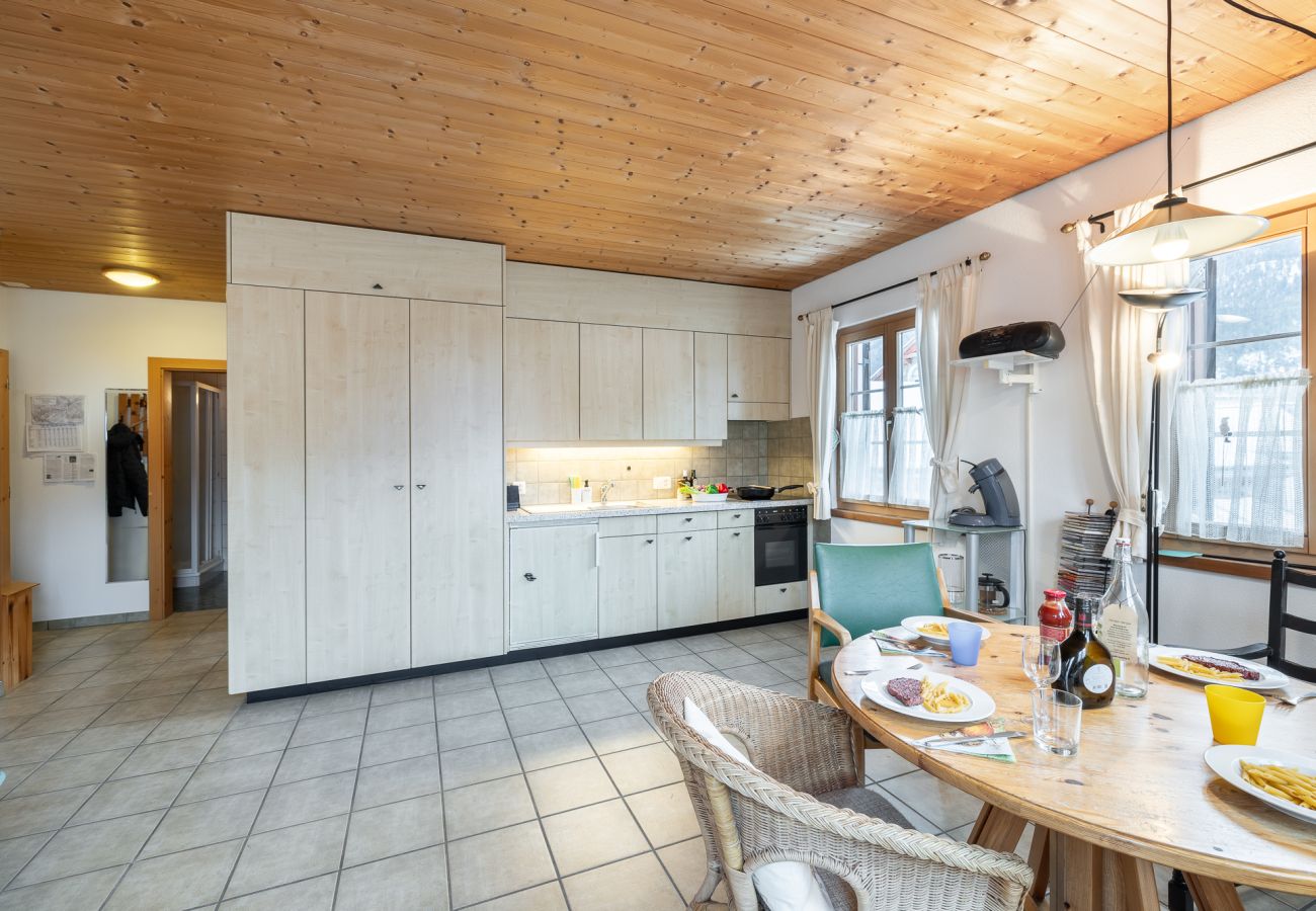 Ferienwohnung in Scuol - Chasa Stradun 203 - Gemütliches Apartment im Herzen von Scuol – Perfekt für Paare und junge Familien