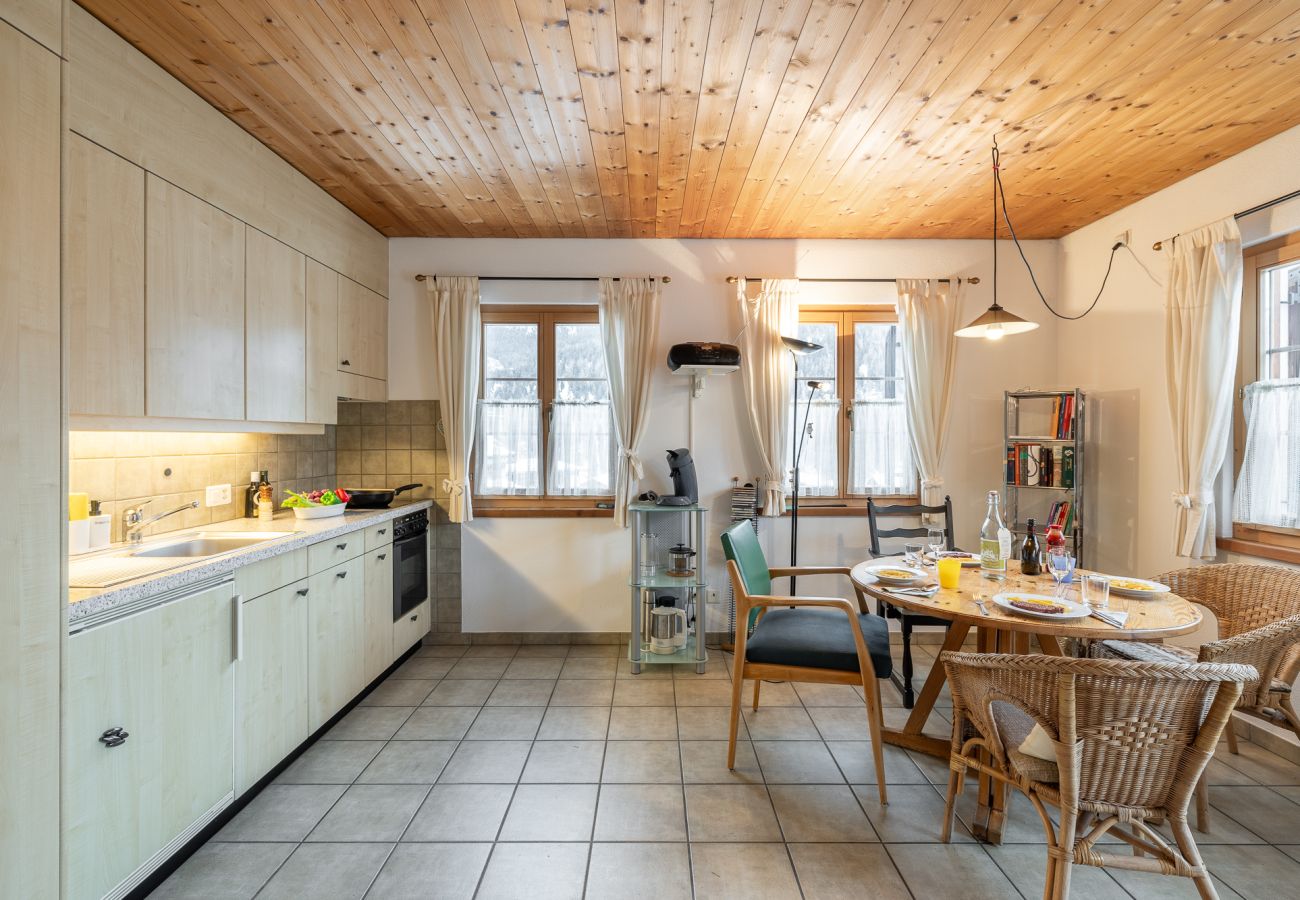 Ferienwohnung in Scuol - Chasa Stradun 203 - Gemütliches Apartment im Herzen von Scuol – Perfekt für Paare und junge Familien