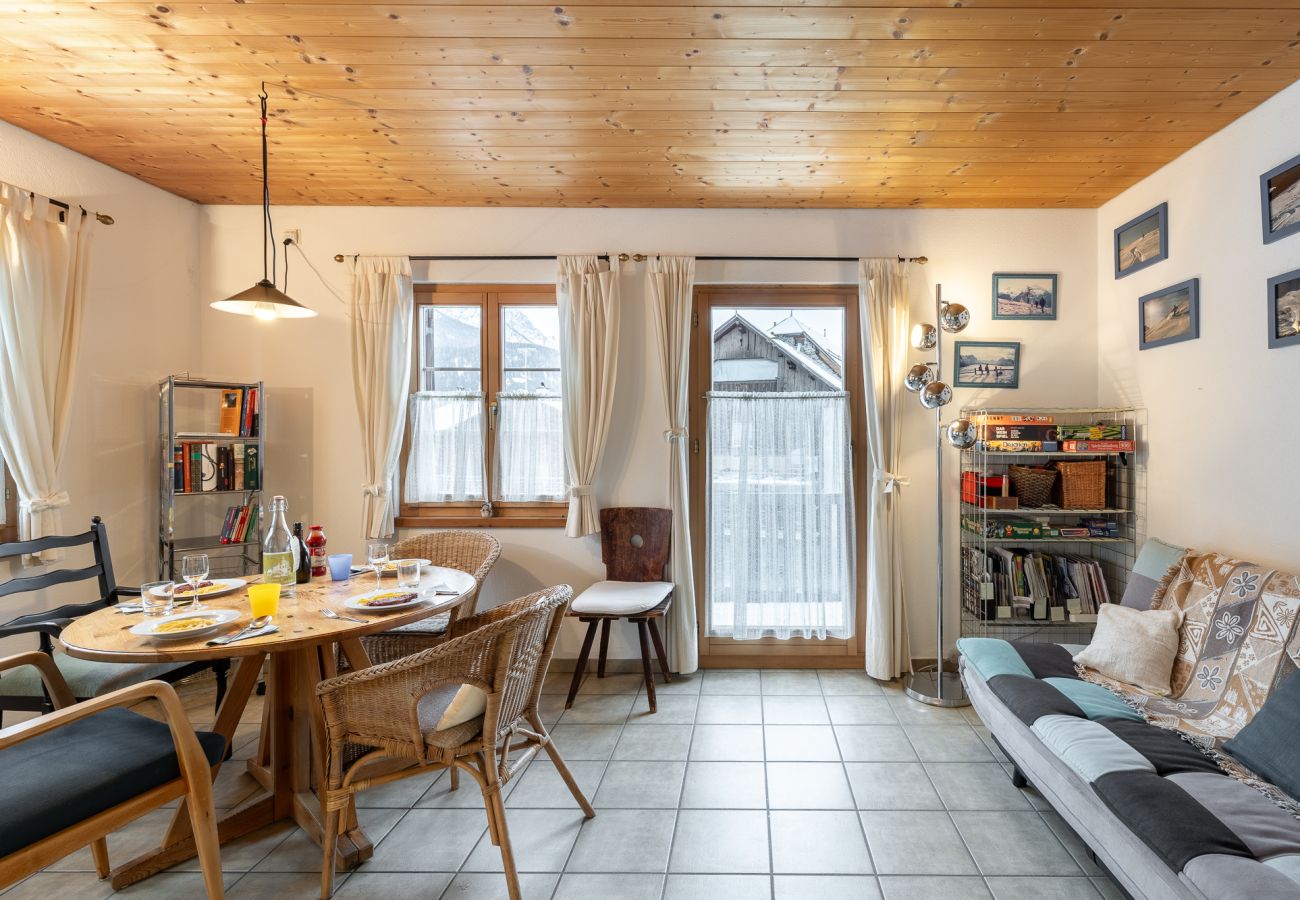 Ferienwohnung in Scuol - Chasa Stradun 203 - Gemütliches Apartment im Herzen von Scuol – Perfekt für Paare und junge Familien