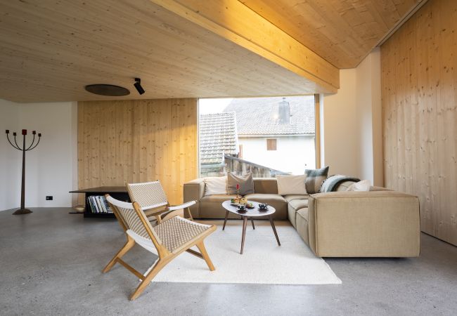 Ferienwohnung in Tarasp - Chasa Chaposch – Tradition trifft Komfort in einem exklusiv renovierten Engadinerhaus Ferienwohnung in Tarasp - Chasa Chaposch – Tradition trifft Komfort in einem exklusiv renovierten Engadinerhaus