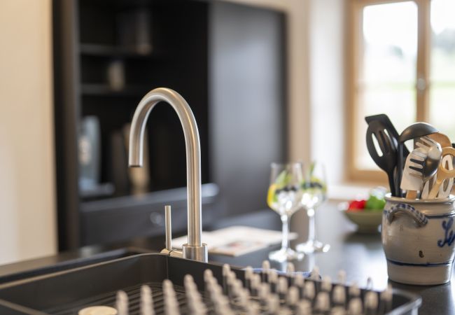 Ferienwohnung in Tarasp - Chasa Chaposch – Tradition trifft Komfort in einem exklusiv renovierten Engadinerhaus Ferienwohnung in Tarasp - Chasa Chaposch – Tradition trifft Komfort in einem exklusiv renovierten Engadinerhaus