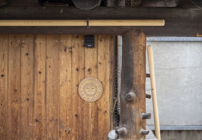 Ferienwohnung in Tarasp - Chasa Chaposch – Tradition trifft Komfort in einem exklusiv renovierten Engadinerhaus Ferienwohnung in Tarasp - Chasa Chaposch – Tradition trifft Komfort in einem exklusiv renovierten Engadinerhaus