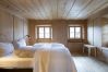 Ferienwohnung in Tarasp - Chasa Chaposch – Tradition trifft Komfort in einem exklusiv renovierten Engadinerhaus Ferienwohnung in Tarasp - Chasa Chaposch – Tradition trifft Komfort in einem exklusiv renovierten Engadinerhaus