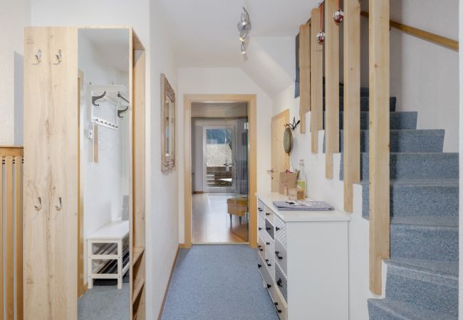 Ferienwohnung in Scuol - Trü Nr. 19 – Moderne, komfortable 4.5-Ferienwohnung für entspannte Familienferien Ferienwohnung in Scuol - Trü Nr. 19 – Moderne, komfortable 4.5-Ferienwohnung für entspannte Familienferien