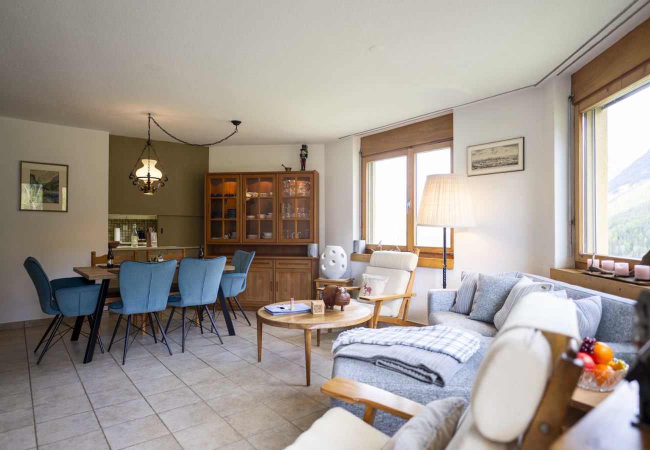 Ferienwohnung in Scuol - Chasa Serras - Adrian: Ideal gelegene, gemütliche 3.5 Zimmerwohnung