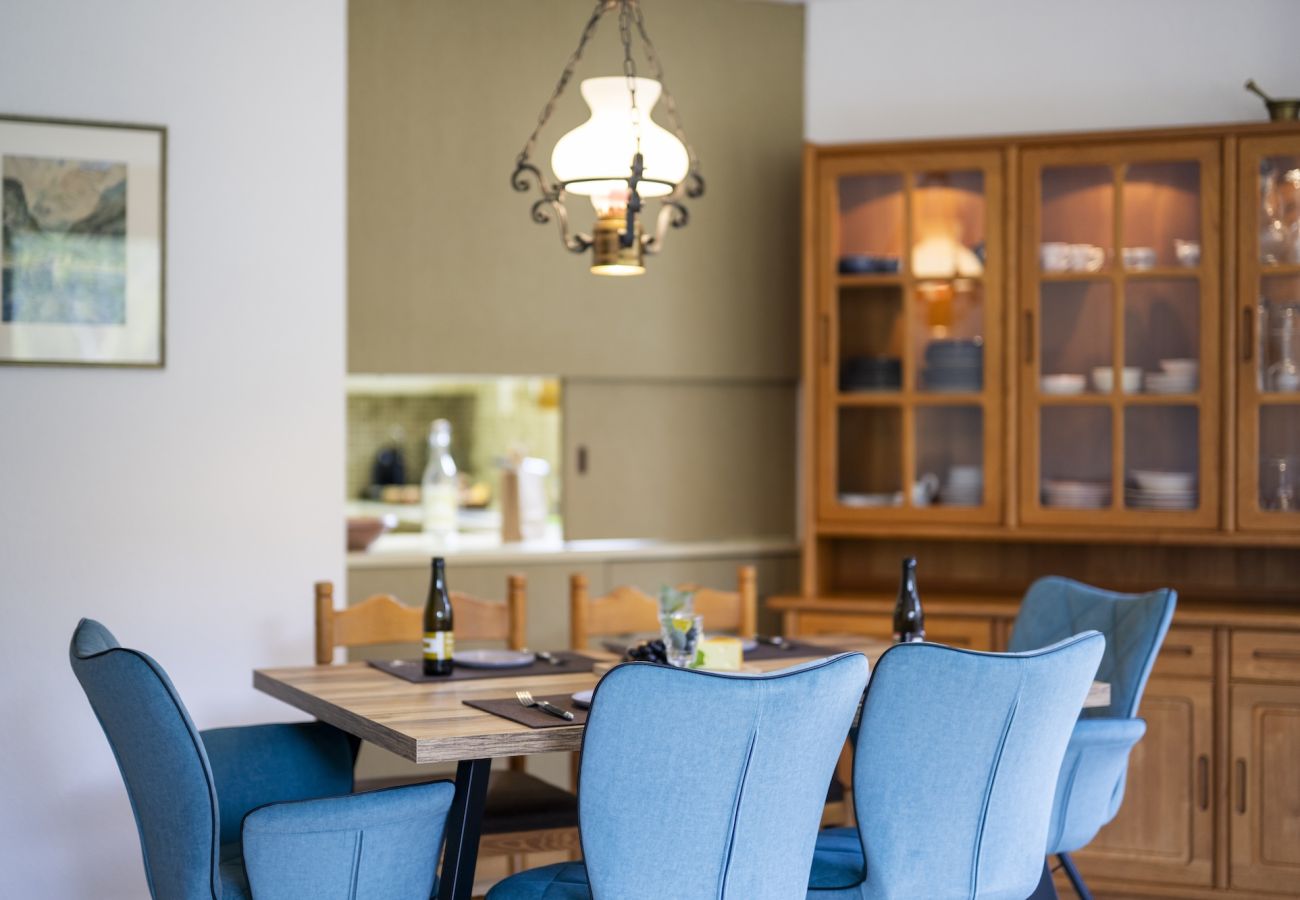 Ferienwohnung in Scuol - Chasa Serras - Adrian: Ideal gelegene, gemütliche 3.5 Zimmerwohnung