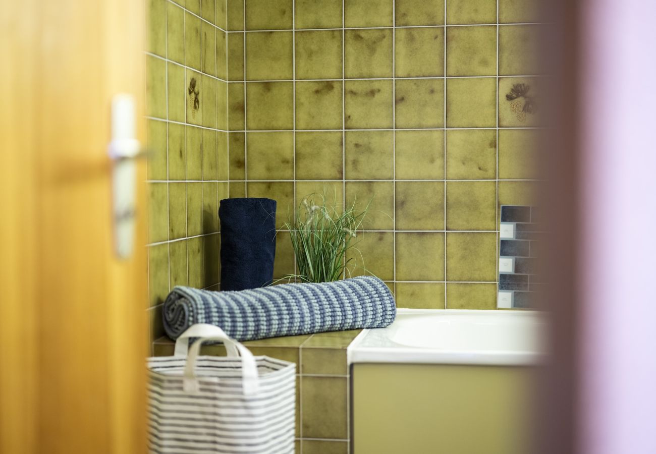Ferienwohnung in Scuol - Chasa Serras - Adrian: Ideal gelegene, gemütliche 3.5 Zimmerwohnung