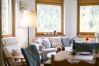 Ferienwohnung in Scuol - Chasa Serras - Adrian: Ideal gelegene, gemütliche 3.5 Zimmerwohnung Ferienwohnung in Scuol - Chasa Serras - Adrian: Ideal gelegene, gemütliche 3.5 Zimmerwohnung