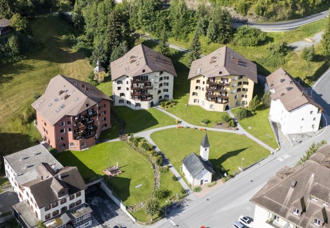 Ferienwohnung in Vulpera - Chasa Valbernard Stüvetta - Quivelda 4001: Hochwertige 3.5-Zimmerwohnung Ferienwohnung in Vulpera - Chasa Valbernard Stüvetta - Quivelda 4001: Hochwertige 3.5-Zimmerwohnung