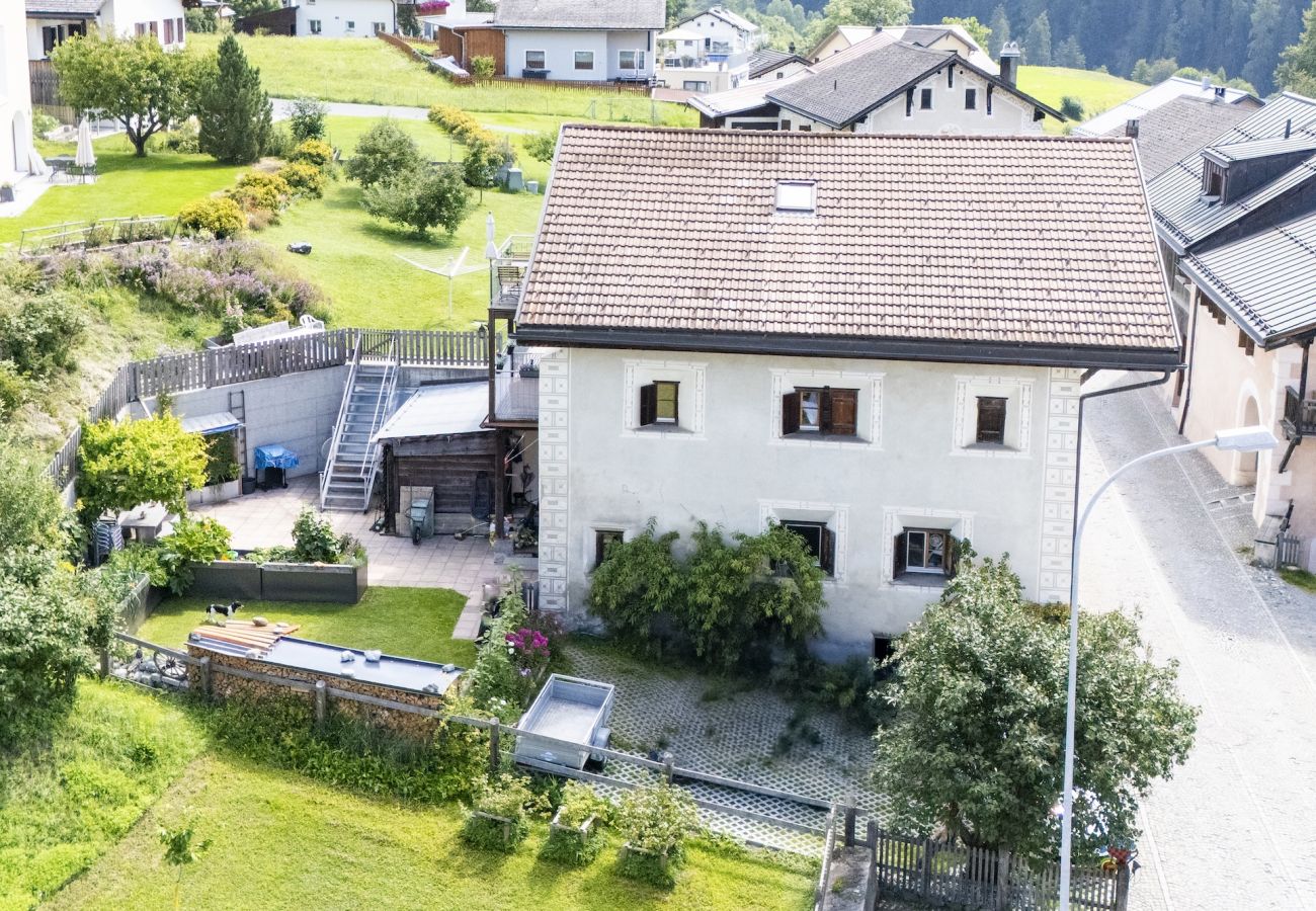 Ferienwohnung in Scuol - Chasa Porta 19:Praktische und gemütliche 3.5-Zimmer-Wohnung an zentraler Lage