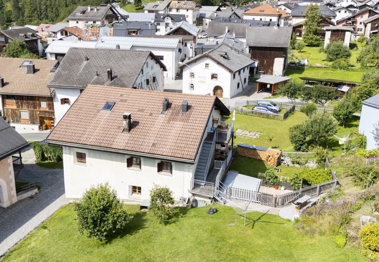 Ferienwohnung in Scuol - Chasa Porta 19:Praktische und gemütliche 3.5-Zimmer-Wohnung an zentraler Lage