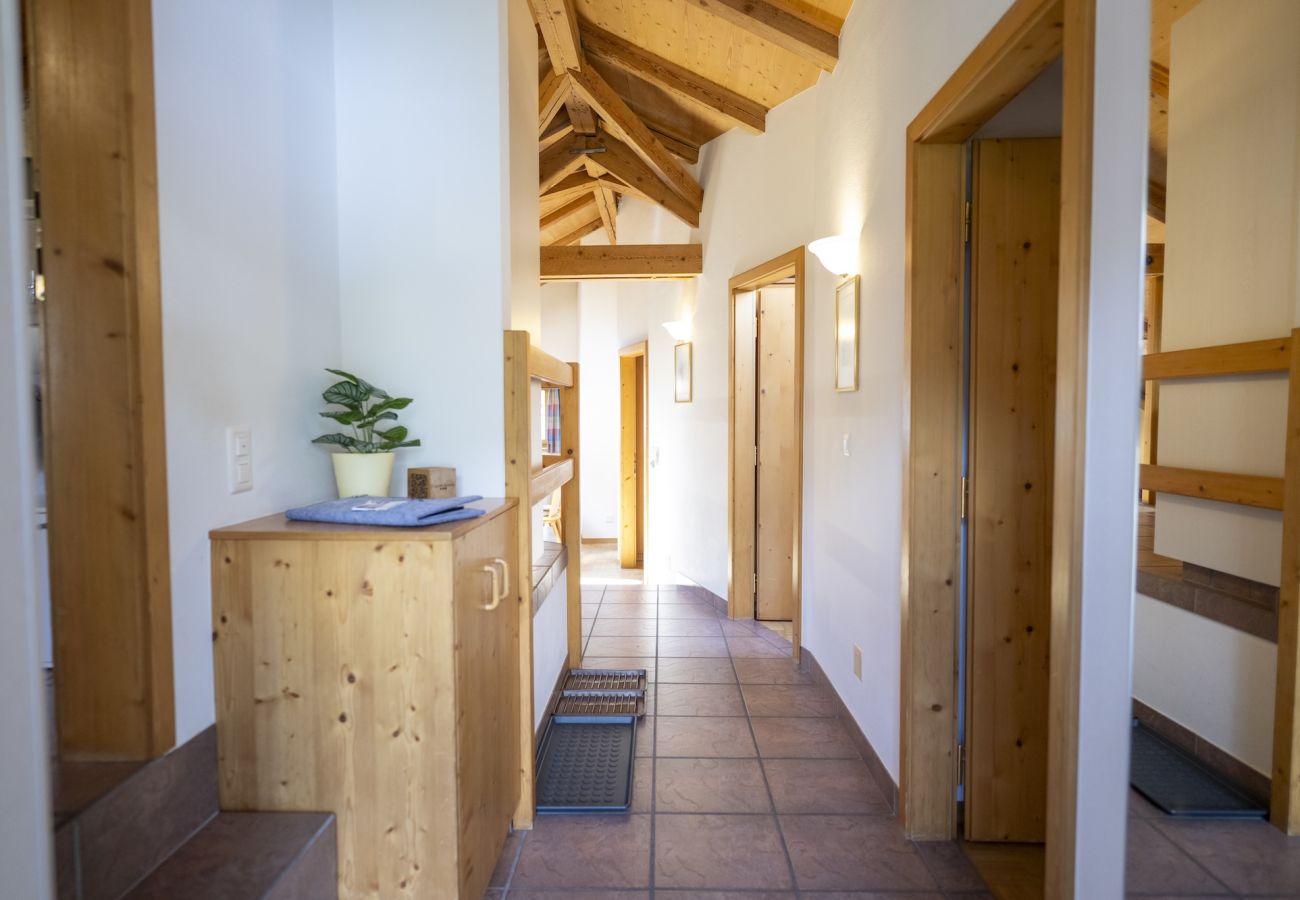 Ferienwohnung in Scuol - Chasa Porta 19:Praktische und gemütliche 3.5-Zimmer-Wohnung an zentraler Lage